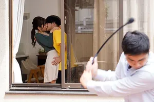 Cả đêm không ngủ cùng cô đồng nghiệp